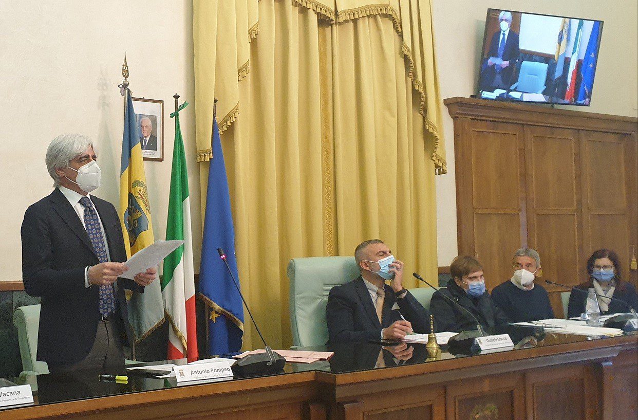 Provincia, il Consiglio approva il Bilancio di previsione 2021: oltre 54 milioni di euro per scuole, strade e ambiente 1 Consiglio prov 4 mag
