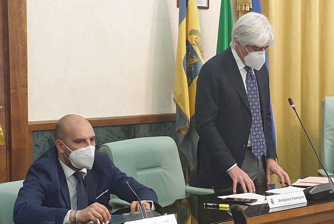 Provincia, il Consiglio approva il Bilancio di previsione 2021: oltre 54 milioni di euro per scuole, strade e ambiente 2 Intervento presidente Pompeo