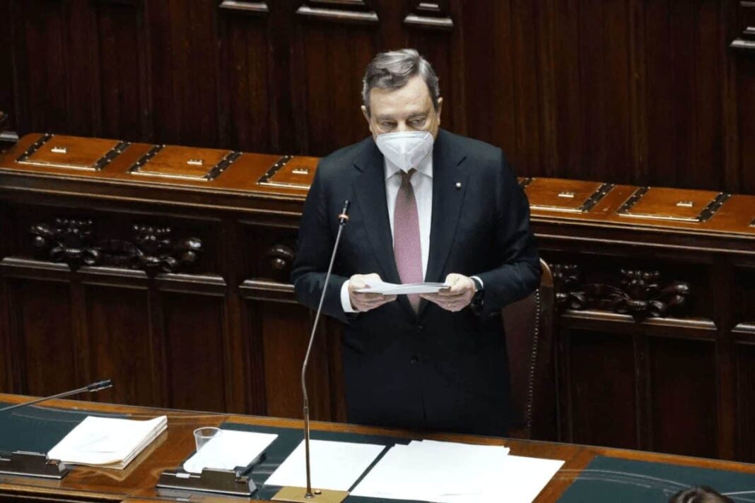 Draghi in Cdm: “Il cashback ha carattere regressivo, favorisce ricchi” Draghi in Cdm: “Il cashback ha carattere regressivo, favorisce ricchi”