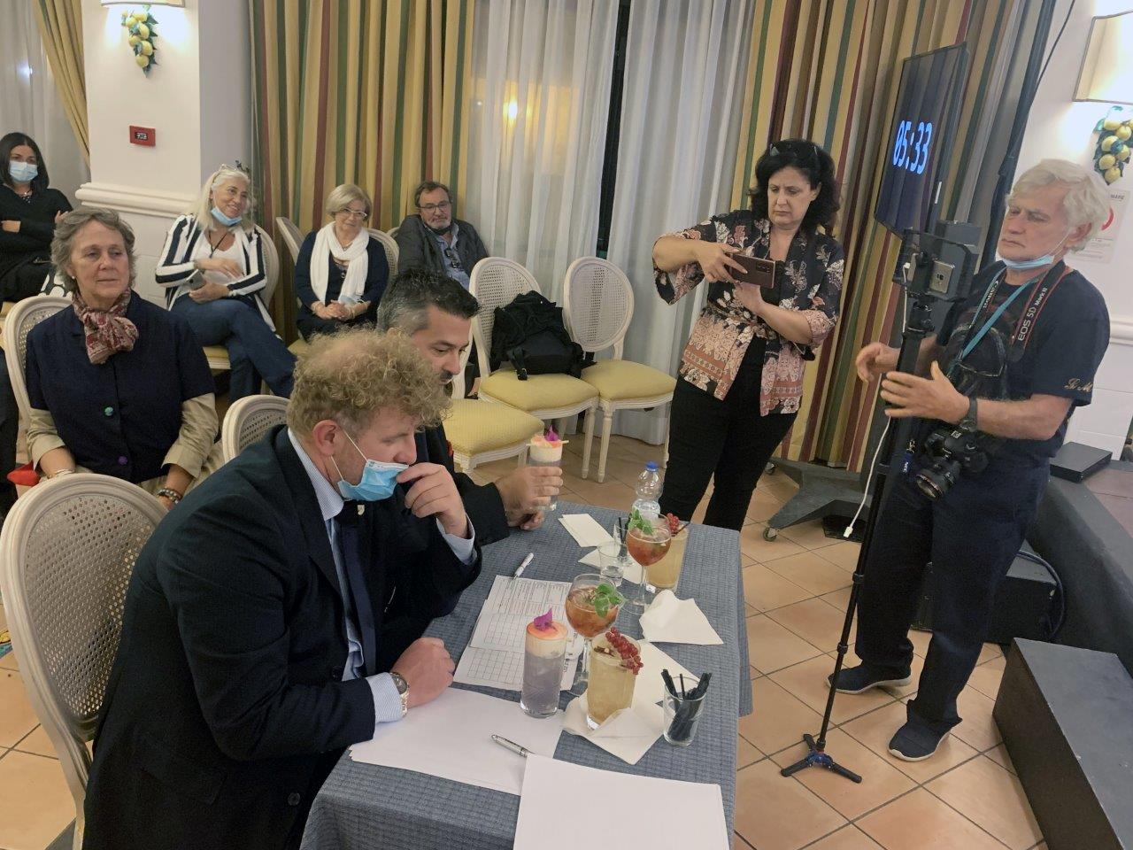 Luigi Atripaldi vince il concorso Aibes dei professionisti del bere miscelato 2 IMG 5122 Cocktail giudicati da Donnaloia e Deste