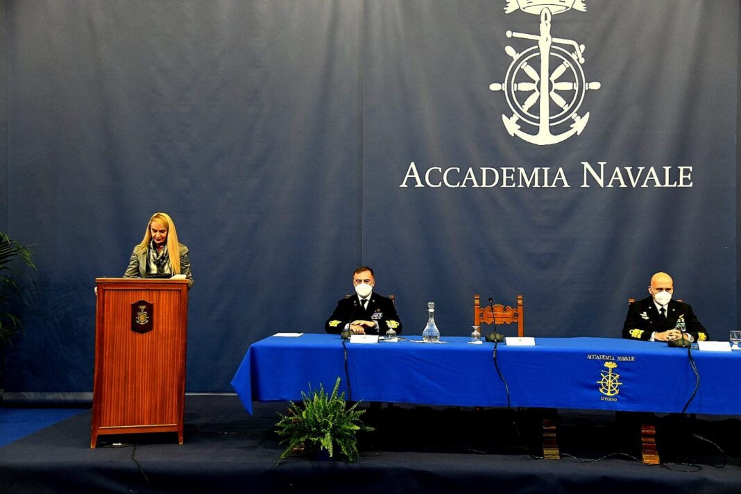 Livorno, Accademia Navale, Sottosegretario Pucciarelli: marinari auspici di ‘Buon Vento’ agli Allievi per nuovo Anno Accademico oggi inaugurato e per sfide del futuro Livorno, Accademia Navale, Sottosegretario Pucciarelli: marinari auspici di ‘Buon Vento’ agli Allievi per nuovo Anno Accademico oggi inaugurato e per sfide del futuro