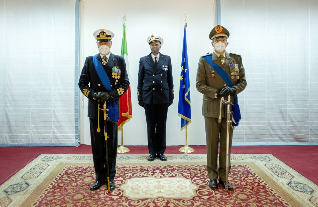 Cambio al vertice di PERSOMIL, Sottosegretario Pucciarelli: ringrazio l’Ammiraglio Ricca e auguro buon lavoro al Generale Vittiglio Cambio al vertice di PERSOMIL, Sottosegretario Pucciarelli: ringrazio l’Ammiraglio Ricca e auguro buon lavoro al Generale Vittiglio