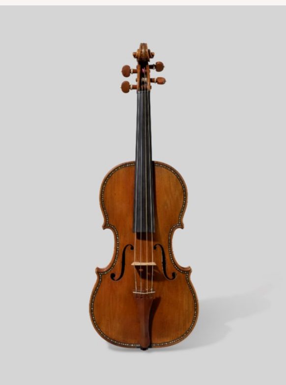 DUE OPERE INCREDIBILI IN VENDITA A LONDRA 1 Hellier STRADIVARI Cremona 1679 CHR LON 7.7.2022 n.40 6 9 mill. BP