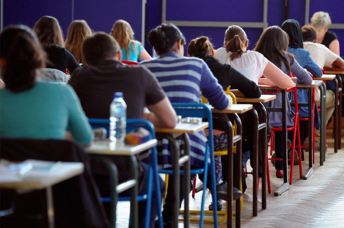 Maturità, le tracce della prima prova: Verga, Pascoli, razzismo e pandemia Maturità, le tracce della prima prova: Verga, Pascoli, razzismo e pandemia