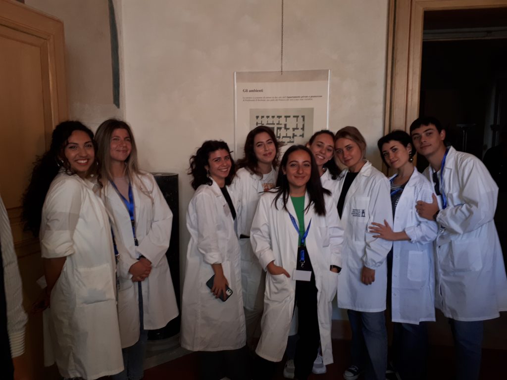 Il restauro delle statue delle Terme di Agnano svelato al pubblico 1 20220921 102931