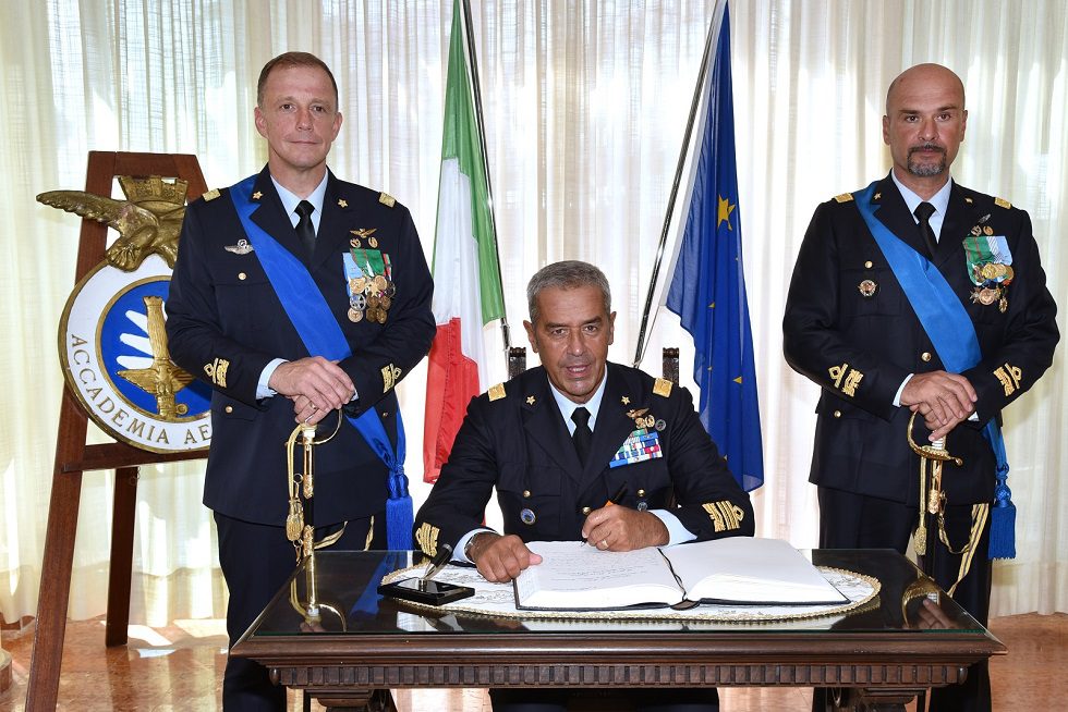 Pozzuoli, cambio di Comando all’Accademia Aeronautica 2 DSC 4659