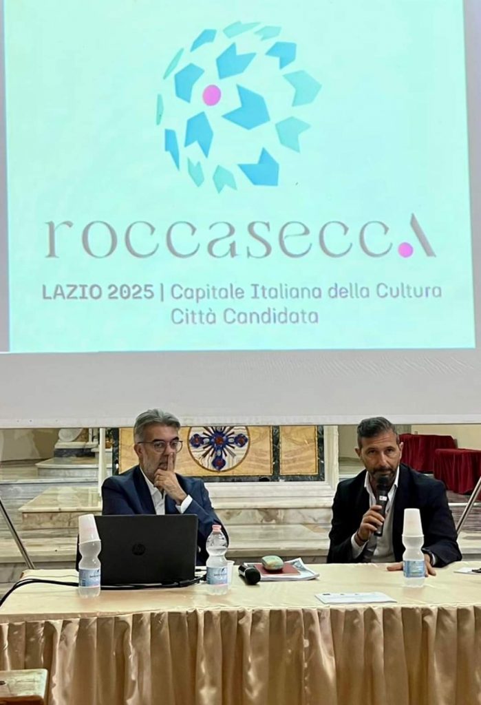 ROCCASECCA CAPITALE ITALIANA DELLA CULTURA 2025, PRESENTATO IL DOSSIER: SI PUNTA SU SAN TOMMASO D’AQUINO, SEVERINO GAZZELLONI, FRANCO FAVA E TOTÒ 1 FB IMG 1665222237263