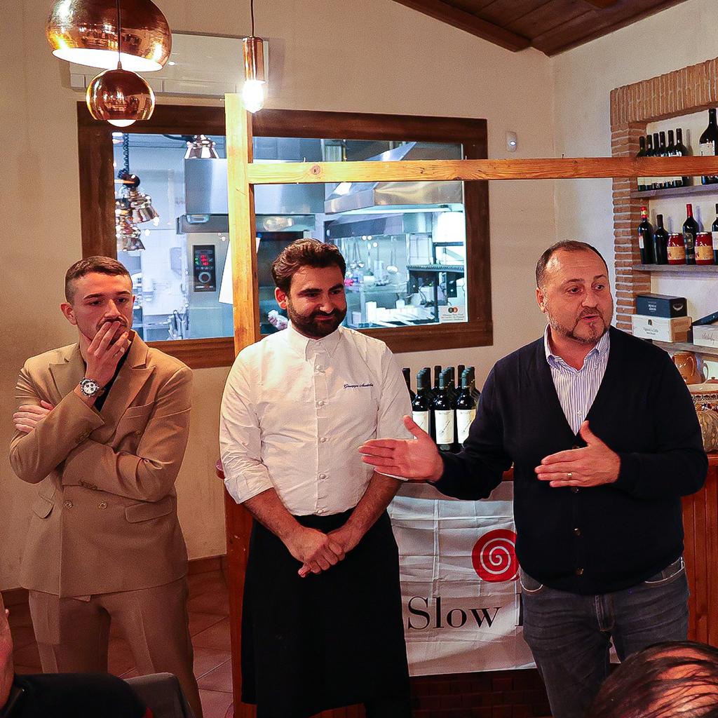 <strong>Presenzano, il ristorante Agristor - Le Due Torri ha festeggiato l’inserimento nella</strong><strong> Guida Osterie D’Italia</strong> 1 Unknown 4
