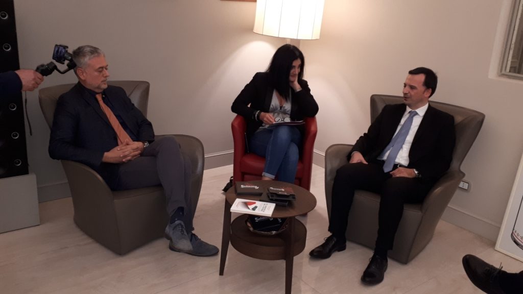 <strong>La Giostra di Sulmona passa da Napoli</strong> 1 un momento della presentazione