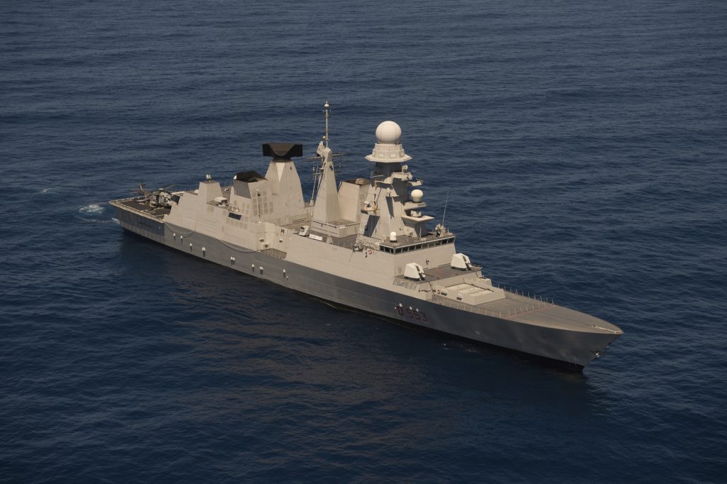 <strong>La nave Andrea Doria è ripartita da Napoli</strong> 2 Andrea Doria 1