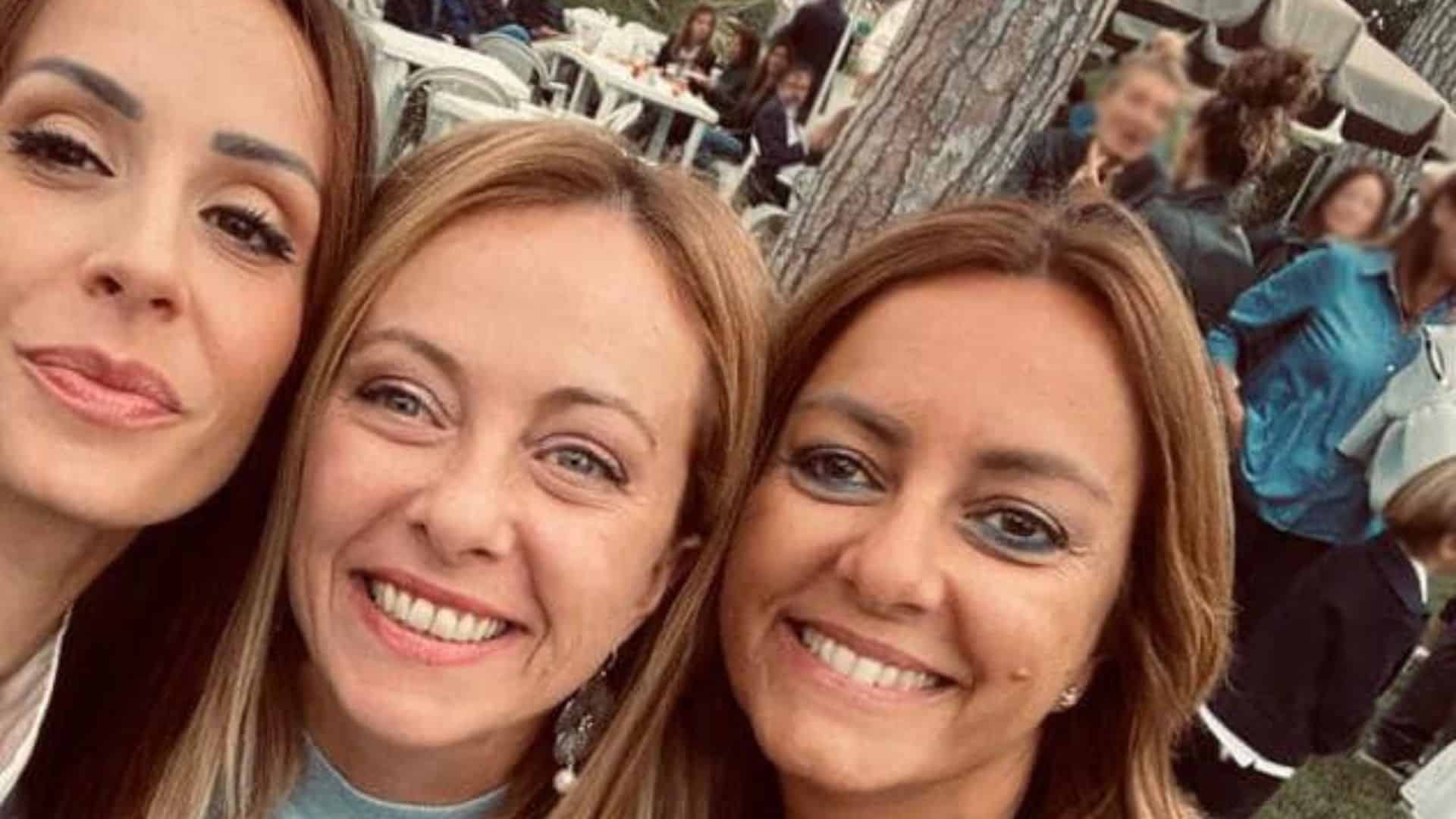 Sparatoria a Roma, l’addio di Meloni a una delle vittime: “Ingiusto morire così” Sparatoria a Roma, l’addio di Meloni a una delle vittime: “Ingiusto morire così”