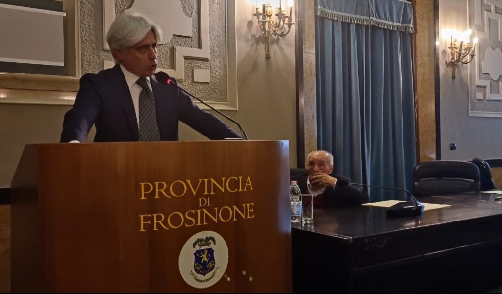 <strong>NEL GIORNO DEL 96ESIMO ANNIVERSARIO DELL’ISTITUZIONE PROVINCIA <br>IL SALUTO DEL PRESIDENTE ANTONIO POMPEO AL TERRITORIO</strong> 1 Intervento Pompeo