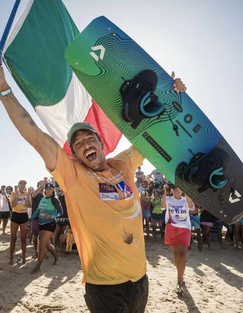 KITESURF, A LATINA VINCE D’ERCOLE KITESURF, A LATINA VINCE D’ERCOLE