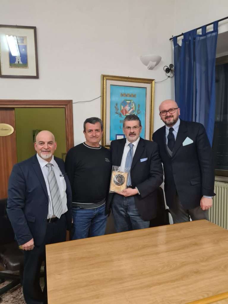 Sgurgola – il via alle visite istituzionali di Gianluca Quadrini, il 23 febbraio nel Comune di Sgurgola per discutere del problema della viabilità 1 1E2A3DAC 64C6 4582 A9DF F0EDC9498A1B