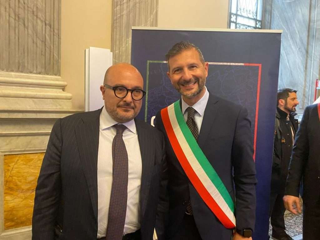 CAPITALE DELLA CULTURA 2025, SACCO: “NON FINISCE QUI’. IL PROGETTO PRESENTATO PUO’ ESSERE IL PUNTO DI PARTENZA PER PROMUOVERE E VALORIZZARE L’AREA DEL CASSINATE” 1 sacco sangiuliano