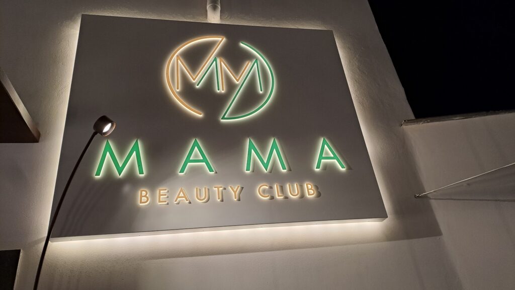 Cosa è la Bellezza ? per MAMA è un opinione ! 2 20231118 194601