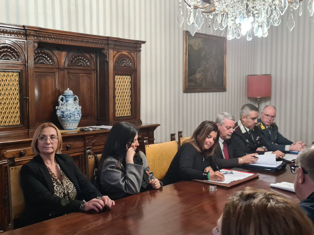 Prefettura di Rieti: Protocollo Interistituzionale per la prevenzione ed il contrasto del fenomeno della violenza e degli abusi 1 20231123 162646