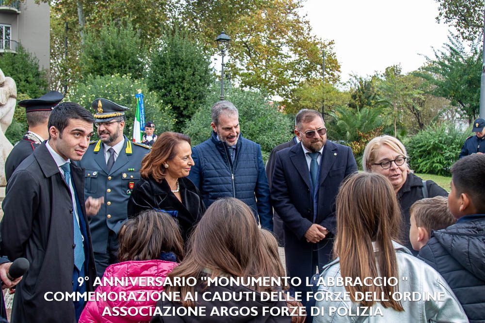 9° ANNIVERSARIO "MONUMENTO L'ABBRACCIO"- COMMEMORAZIONE AI CADUTI DELLE FORZE DELL'ORDINE 6 2N3A0651