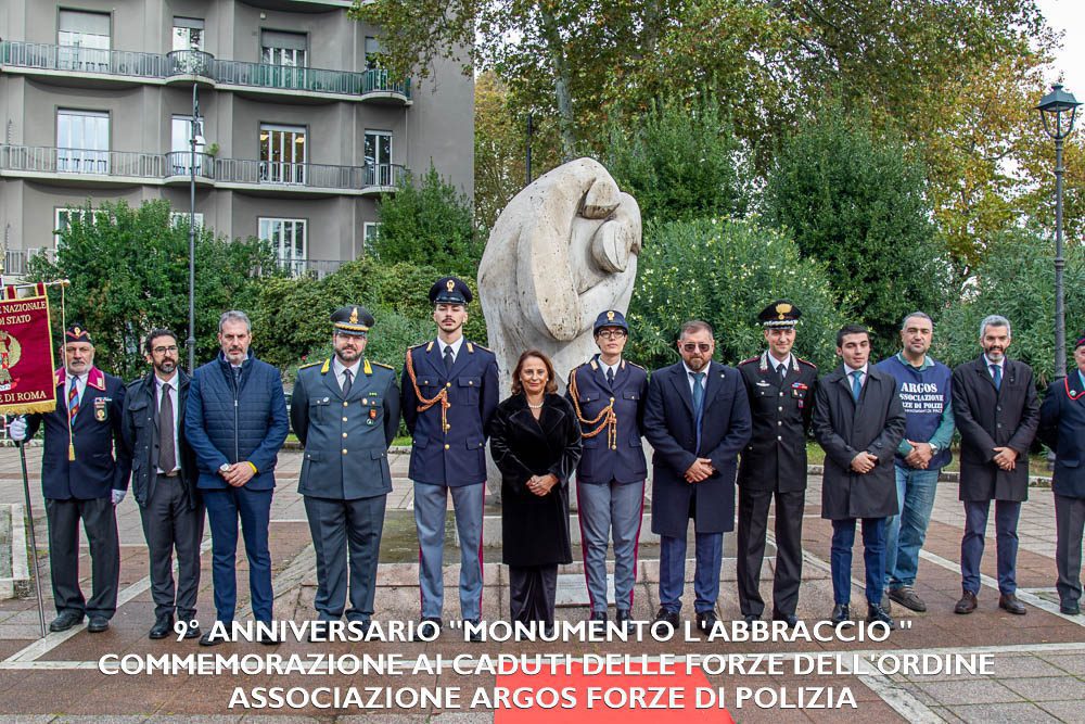 9° ANNIVERSARIO "MONUMENTO L'ABBRACCIO"- COMMEMORAZIONE AI CADUTI DELLE FORZE DELL'ORDINE 4 2N3A0679
