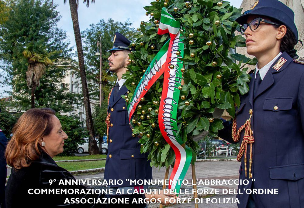9° ANNIVERSARIO "MONUMENTO L'ABBRACCIO"- COMMEMORAZIONE AI CADUTI DELLE FORZE DELL'ORDINE 1 2N3A0792