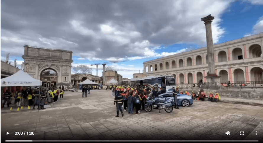Polizia di Stato - Evento dedicato alla Giornata in memoria delle Vittime della Strada 1 Opera Snapshot 2023 11 23 213516 www.poliziadistato.it