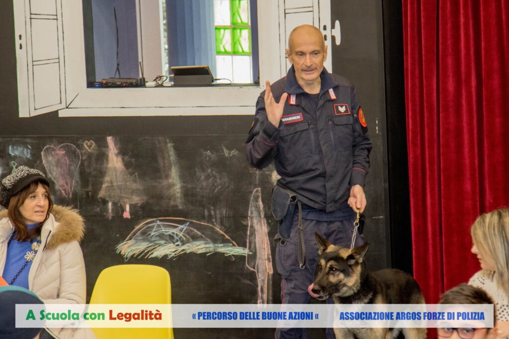 A scuola con Legalità - Una Melodia per la Sicurezza - Associazione ARGOS Forze di Polizia 9 410143131 778138781020790 8320472096370071494 n 1