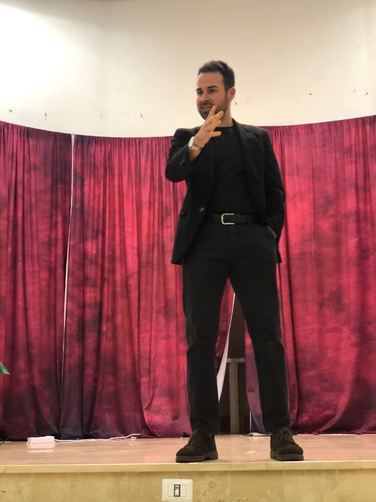 “Nella testa del campione”, successo per il seminario Opes all’ex Cinema Enal di Latina Scalo 1 fe9e6e03 e817 4402 92eb d6b703fb962e