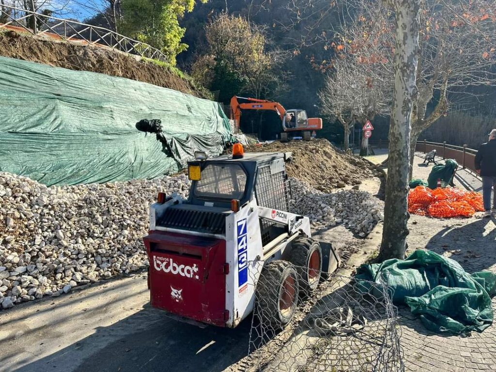 ROCCASECCA, LAVORI PUBBLICI: IL SINDACO SACCO FA IL PUNTO SUGLI INTERVENTI IN CORSO 2 FB IMG 1704806011050