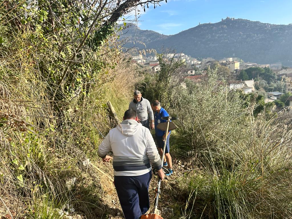 ROCCASECCA, IN CORSO I LAVORI DI RECUPERO DEL SENTIERO SU MONTE CAMARDA 1 IMG 20240119 WA0025