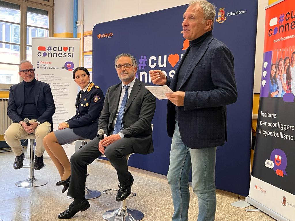 #CUORICONNESSI ANNUNCIA IL PRIMO DECALOGO CONTRO IL CYBERBULLISMO 1 dott cortese 2 Cyber