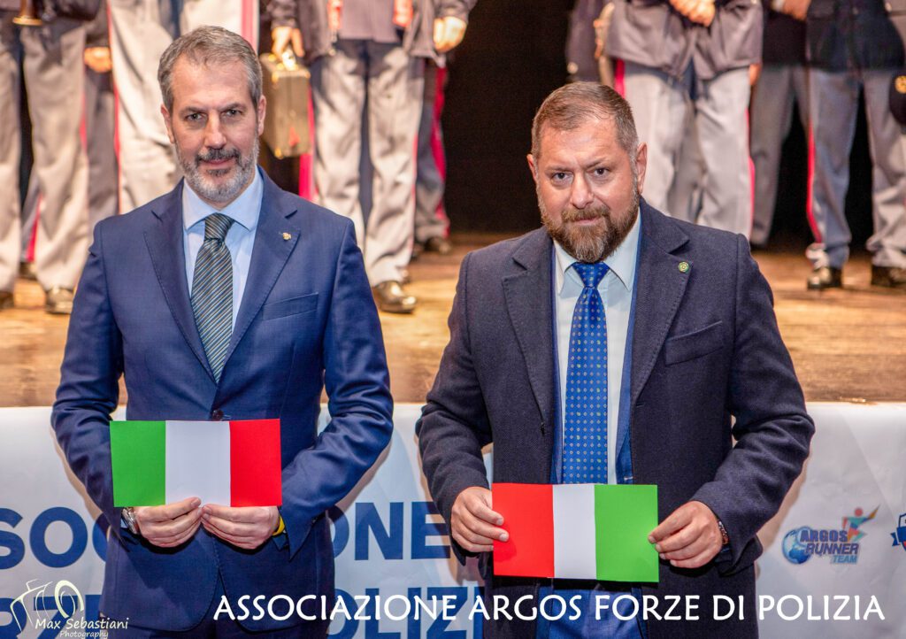 ARGOS a Scuola con Legalità - Giornata Mondiale contro il Bullismo - Con la straordinaria partecipazione della Fanfara, dei Reparti Cinofili - Artificeri della Polizia di Stato 7 20240207 UNA GRASSA DOMENICA 0012