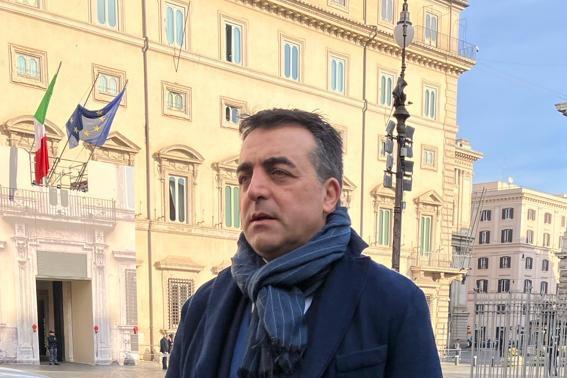 Svimez. Baldini (Enpapi): “Ripensare rete assistenza infermieristica per eliminare gap Nord-Sud” 1 Luigi Baldini Presidente Enpapi 2