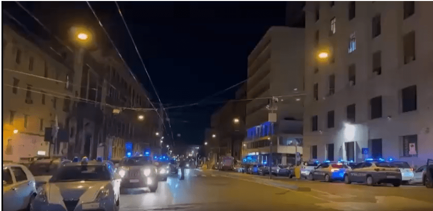 Polizia di Stato Napoli - Esecuzione di ordinanza 1 11