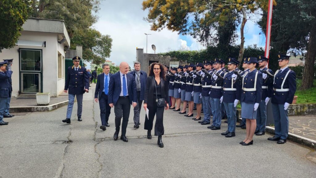 Polizia di Stato Vibo Valentia 2 Foto 4