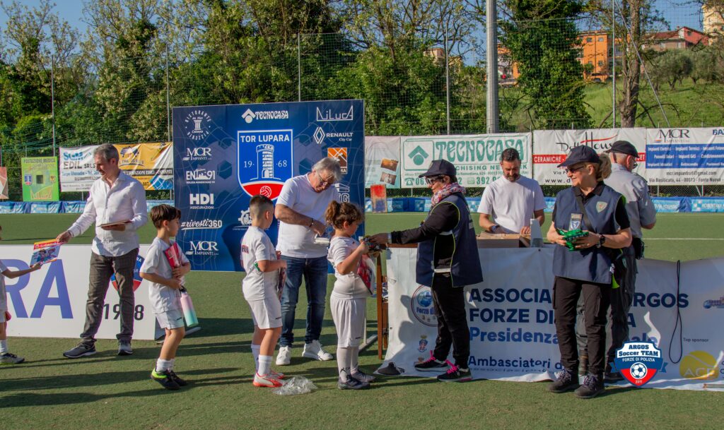 CALCIO di RIGORE - Calcio delle Buone Azioni ARGOS Soccer Team Forze di Polizia - Grande Successo al "Domenico Mammoliti" 5 IMG 0127