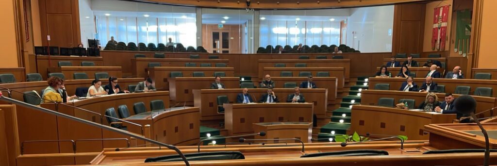 Riunione del CAL presso la Presidenza del Consiglio Regionale. Gianluca Quadrini: “Un Impegno Condiviso per il Futuro del Nostro Territorio” 1 PHOTO 2024 05 22 10 30 17