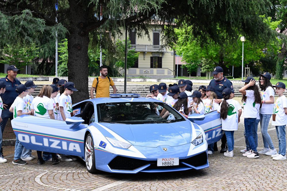 ISTITUTO PER SOVRINTENDENTI DELLA POLIZIA DI STATO DI SPOLETO: CERIMONIA DI PREMIAZIONE DELLA 7^ EDIZIONE DEL CONCORSO “PRETENDIAMO LEGALITA’” 3 WhatsApp Image 2024 05 28 at 15.35.14