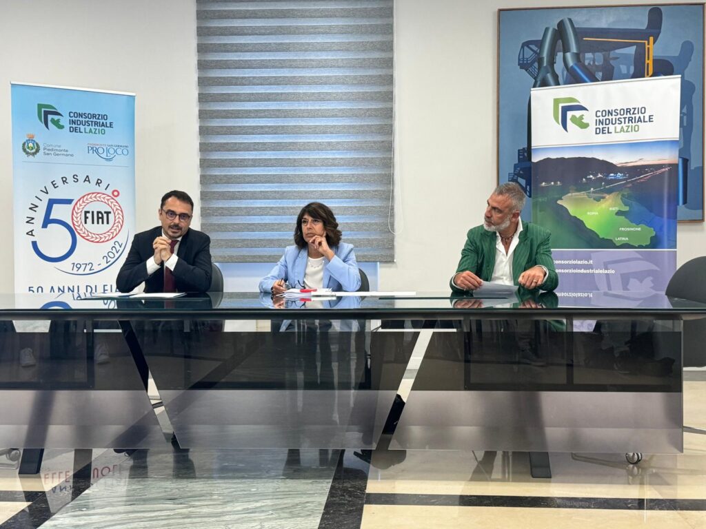 Presentate le misure verso la nuova Legge Regionale sul Consorzio Industriale 2 Conferenza stampa 02 1
