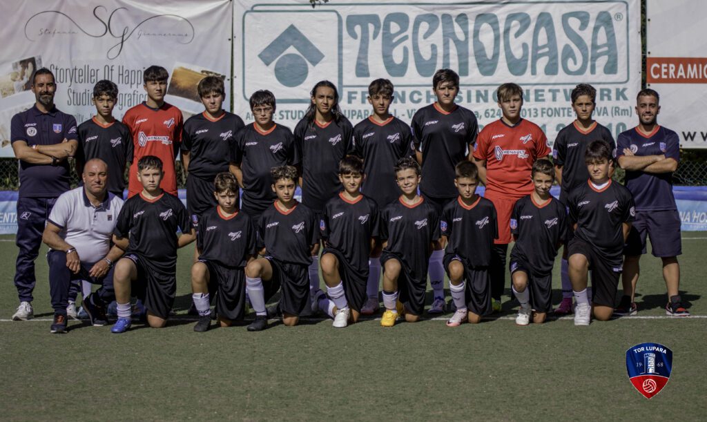 Fonte Nuova - Arriva la Roma Calcio Femminile 1965 allo stadio Comunale Domenico Mammoliti 2 2N3A2171
