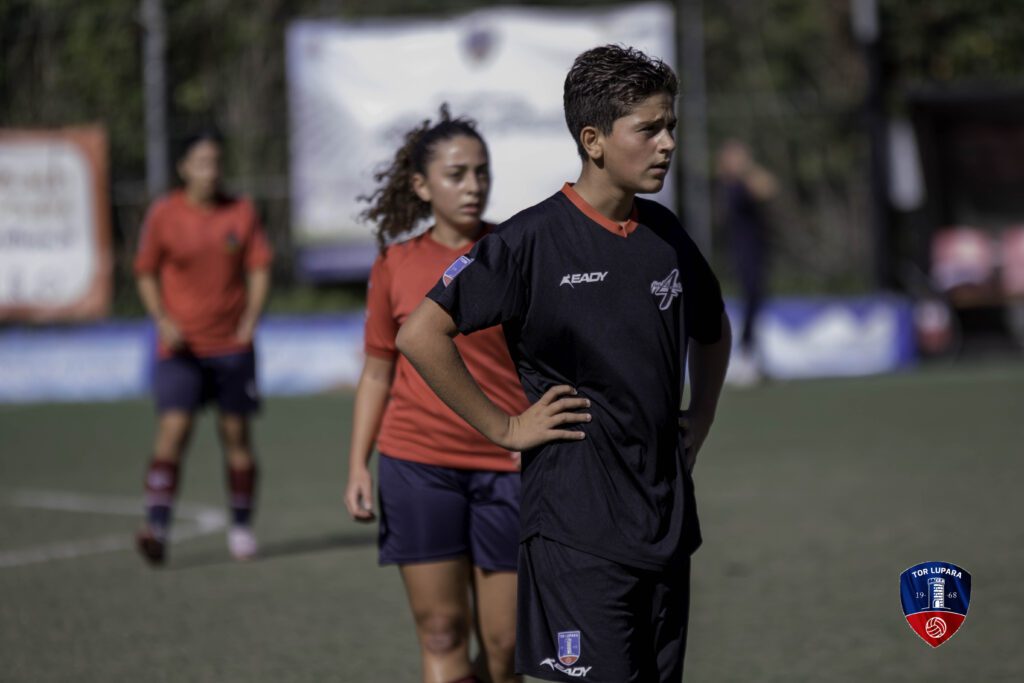 Fonte Nuova - Arriva la Roma Calcio Femminile 1965 allo stadio Comunale Domenico Mammoliti 5 2N3A2189