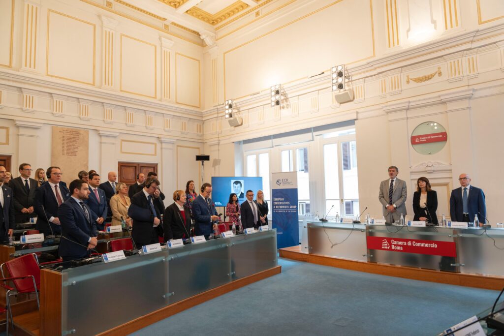 REGIONI, ANGELILLI: «SONO CRUCIALI NELLA VALORIZZAZIONE DEI PATRIMONI CULTURALI E DELLE TRADIZIONI LOCALI» 1 Evento ECR Angelilli 4