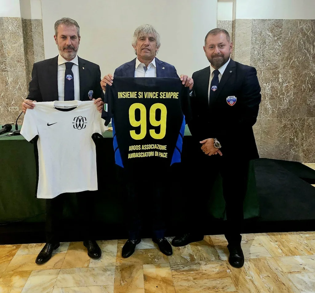 F.C. Como Women incontra l'Associazione Argos Forze di Polizia - Continua il percorso delle Buone Azioni 4 Immagine WhatsApp 2024 11 05 ore 17.18.41 a4a096c0 2