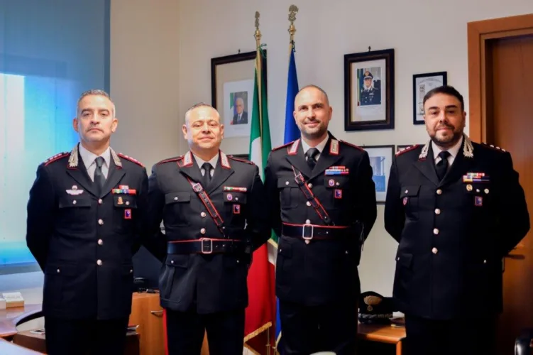RIETI: I CARABINIERI FESTEGGIANO LA PROMOZIONE DI DUE MILITARI AL GRADO DI MARESCIALLO ORDINARIO 2 2025 01 09 M.O. Neopromossi 12