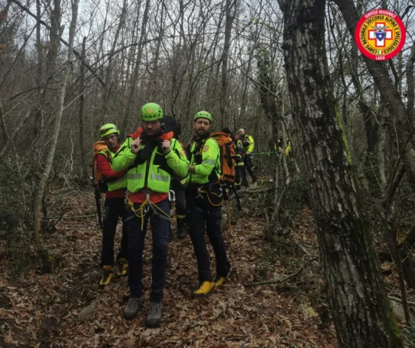 Soccorso Alpino Lazio in azione sul Monte Ripoli vicino Tivoli: ciclista soccorso e trasportato 2 Ripoli3