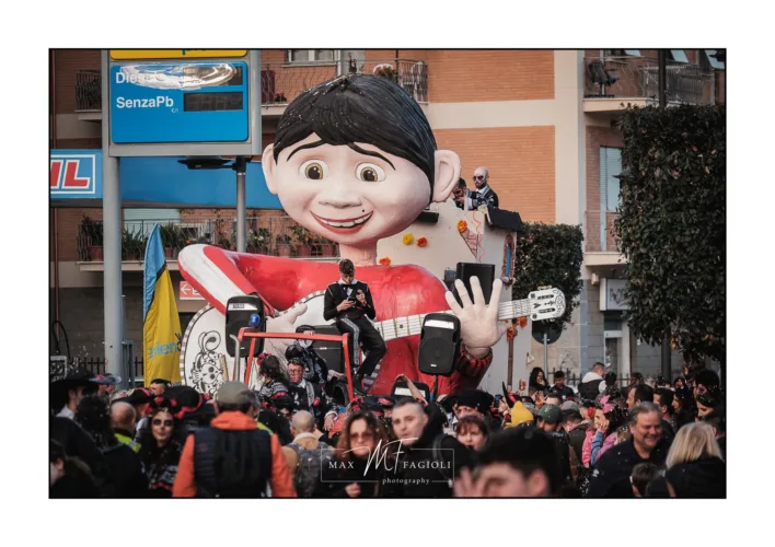 Fonte Nuova - Grande successo di presenze al carnevale Fontenovese - #carnevalefontenovese2025 7 482092130 10233665108637126 8216172195148791435 n