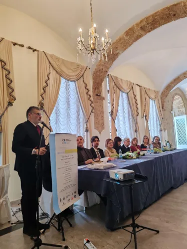 Gianluca Quadrini partecipa ad Arpino al Premio di Poesia Europeo: un successo di cultura e giovani talenti 1 PHOTO 2025 04 14 14 00 58