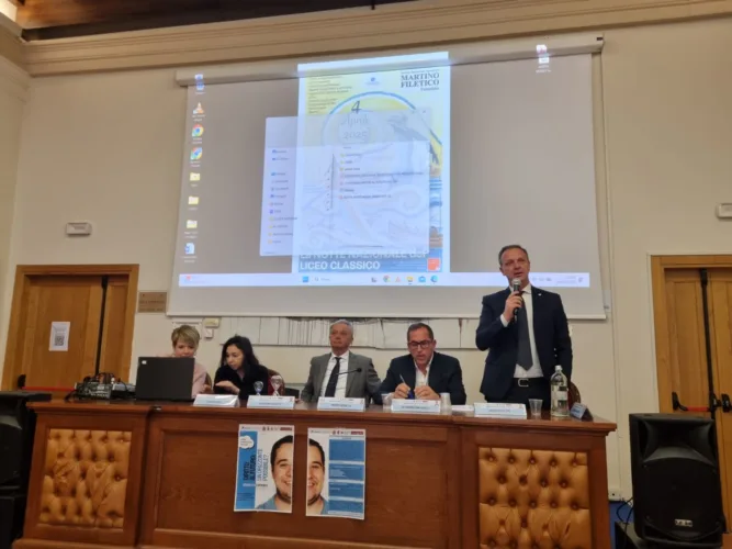 Ferentino in prima linea per la Giornata Mondiale della Consapevolezza sull’Autismo: un confronto concreto sul progetto di vita delle persone con disabilità 3 PHOTO 2025 04 14 15 21 06