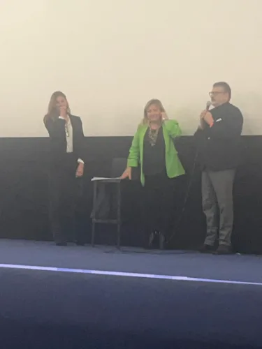 Autismo, una comunità che si stringe: emozione e riflessione al Cinema Dream di Frosinone per “bimbo” di Valentina Pacifici 1 PHOTO 2025 04 15 11 02 57 2