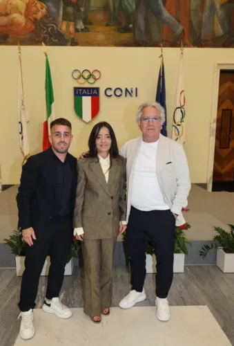 Salone d'Onore del Coni - ASD Tor lupara 1968 riceve il prestigioso premio "Sport e Pace" 2 WhatsApp Image 2025 04 08 at 18.36.11 1