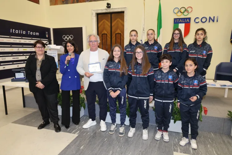 Salone d'Onore del Coni - ASD Tor lupara 1968 riceve il prestigioso premio "Sport e Pace" 1 WhatsApp Image 2025 04 08 at 22.05.39 1